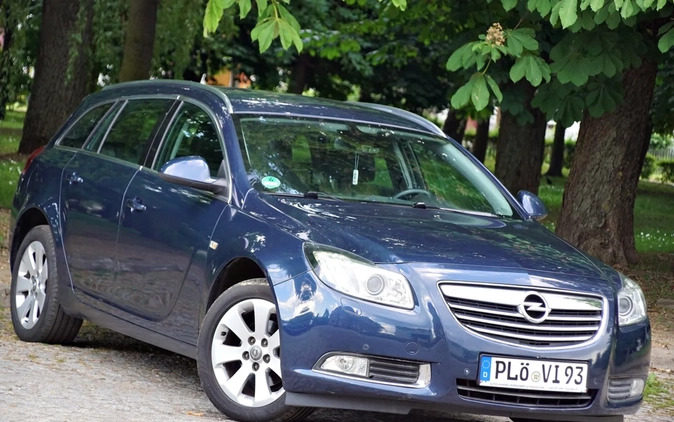 Opel Insignia cena 18900 przebieg: 239800, rok produkcji 2010 z Suwałki małe 277